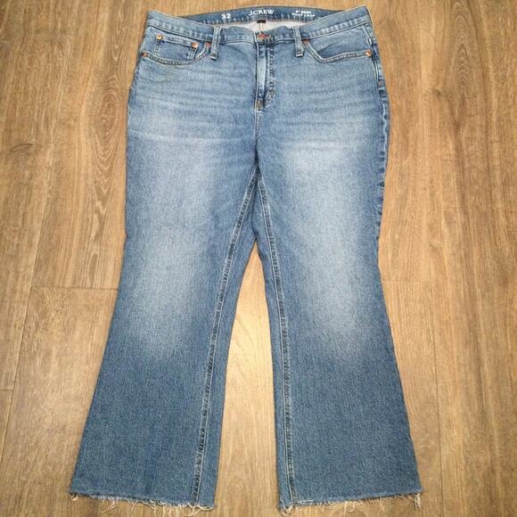 J. Crew 9" demi boot crop jean medium wash 32 raw hem - Picture 4 of 9